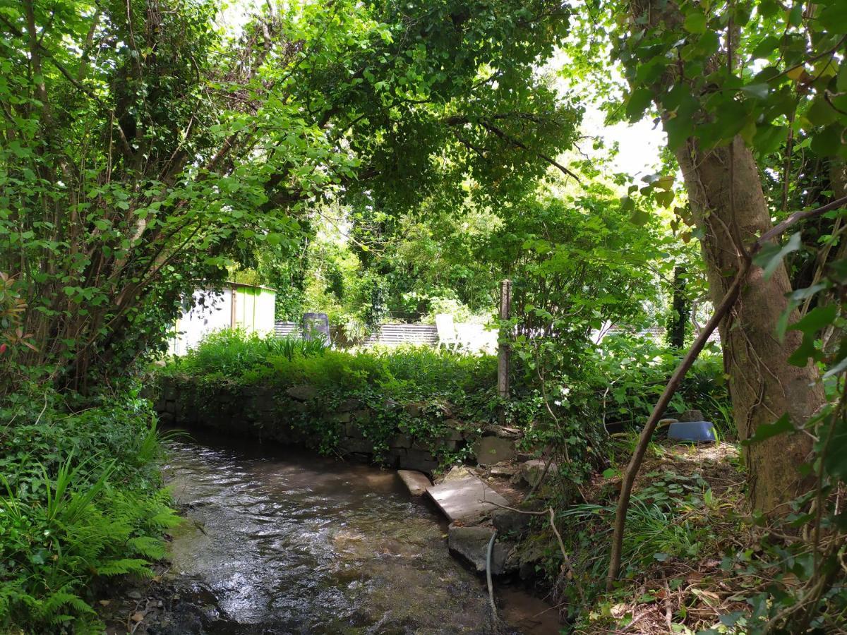 La Genete Villa Genets Luaran gambar